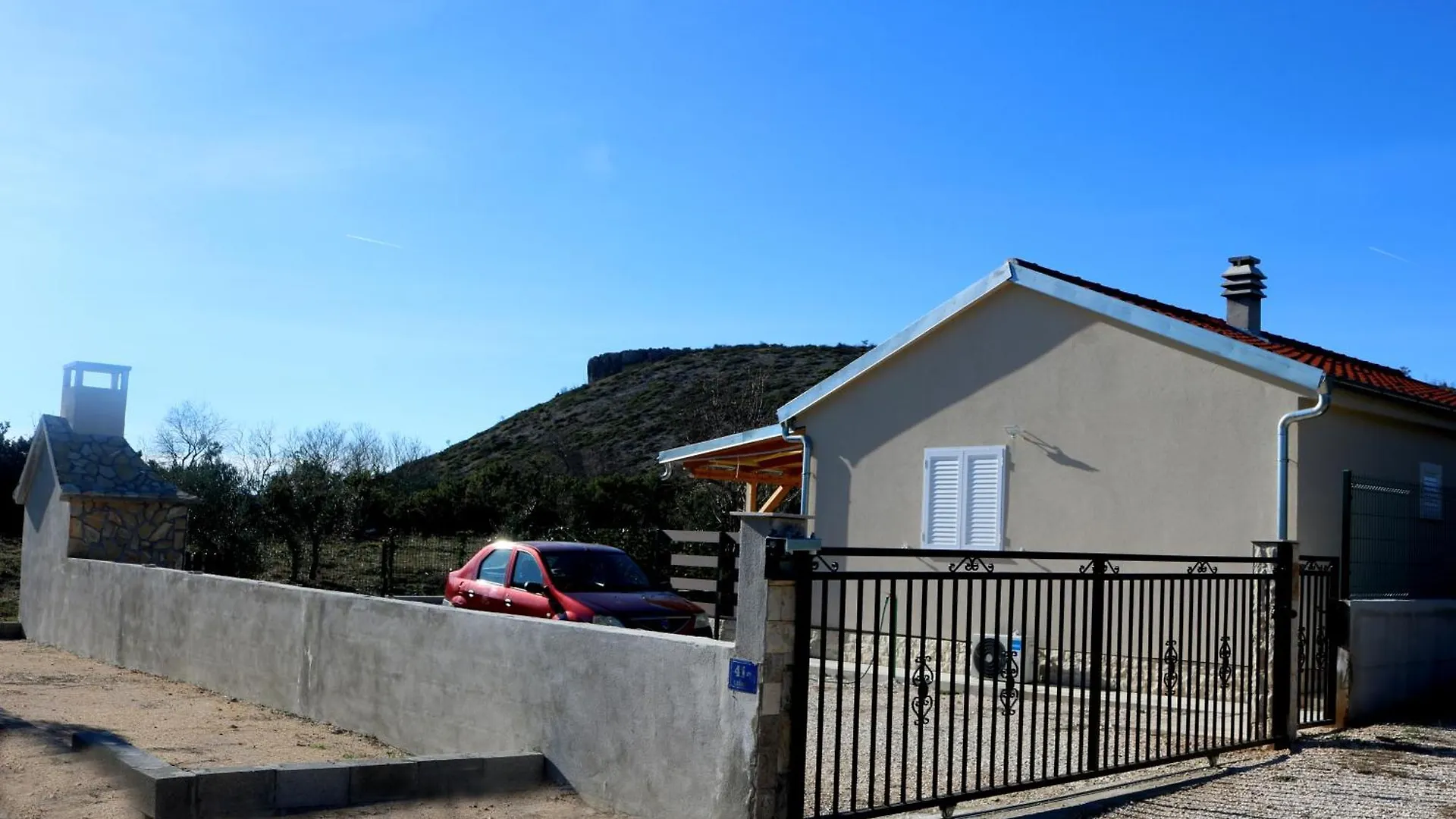 Kuca Za Odmor U Masliniku Villa Lisane Ostrovicke